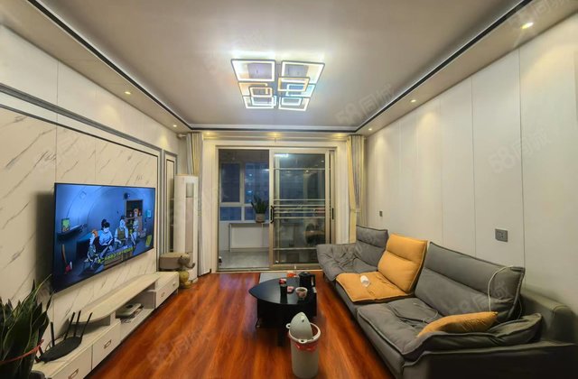 太阳财富美景花园3室2厅116㎡70万二手房图片