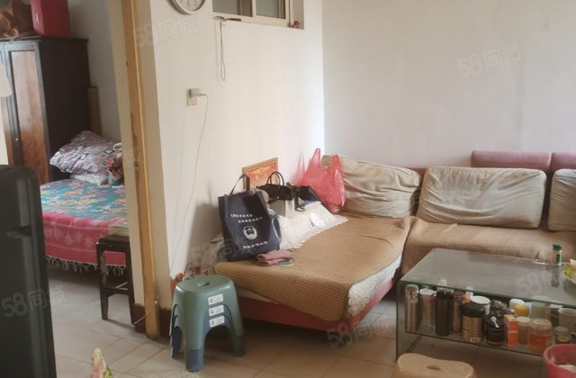 慧德中学一中二院萃苑小区和平医院三室可按揭