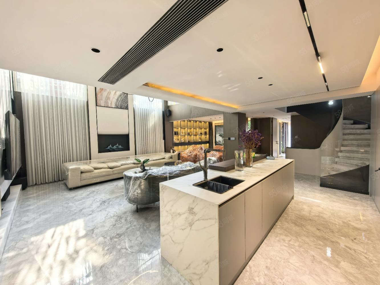 阳光城檀府6室2厅4卫460㎡南北436万