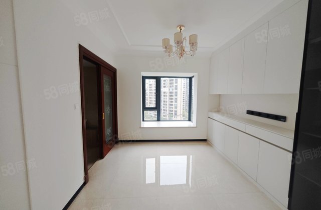 恒大御府4室2厅143㎡88万二手房图片