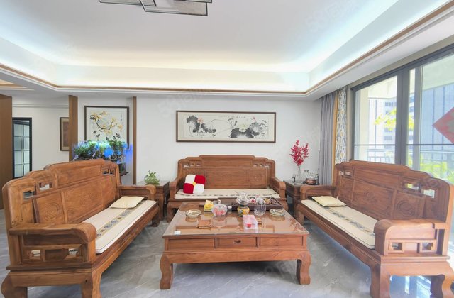 中海寰宇天下(一区)4室2厅140.63㎡137万二手房图片