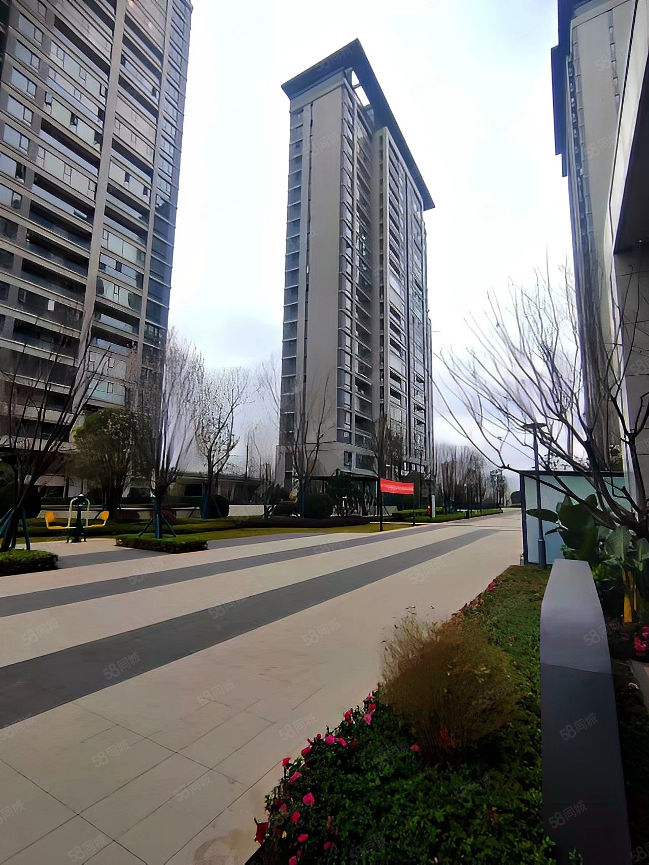 精装融创文旅城a17地块(花语湾)175万,融创文旅城花语湾-昆明58同城