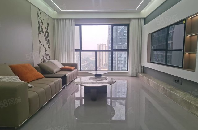 万华国际4室2厅99㎡65.8万二手房图片