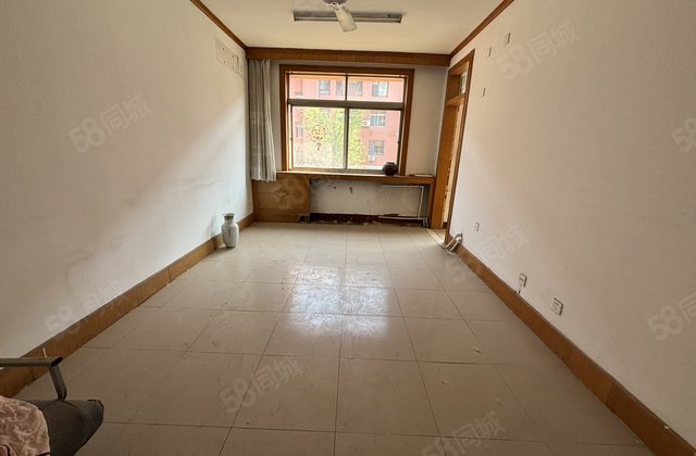 二楼元宝户型！双阳台多车位！实验和阳明！近妇幼三里铺鸿顺金城