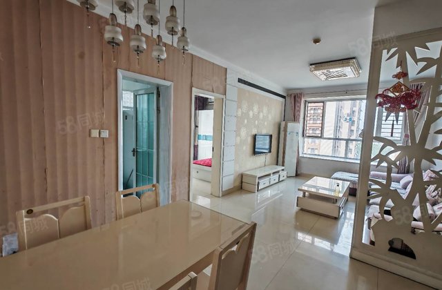 拒绝吃差价 大学城干净的三室两卫 东边户带车位 储