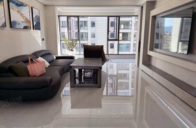 四季未来城4室2厅132㎡80万二手房图片