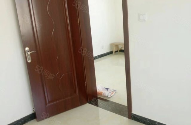 德盛名居3室2厅133.34㎡76万二手房图片