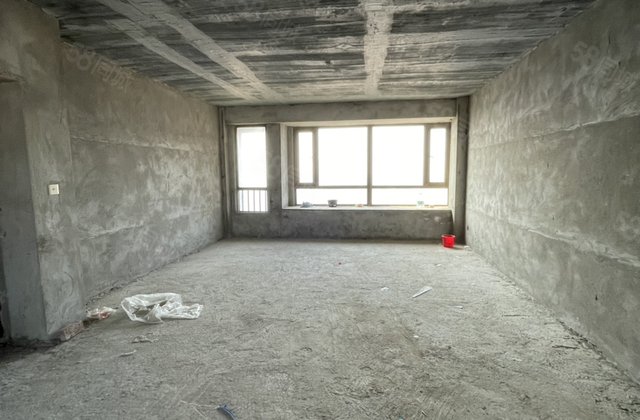 西航海坛金城4室2厅191㎡181万二手房图片