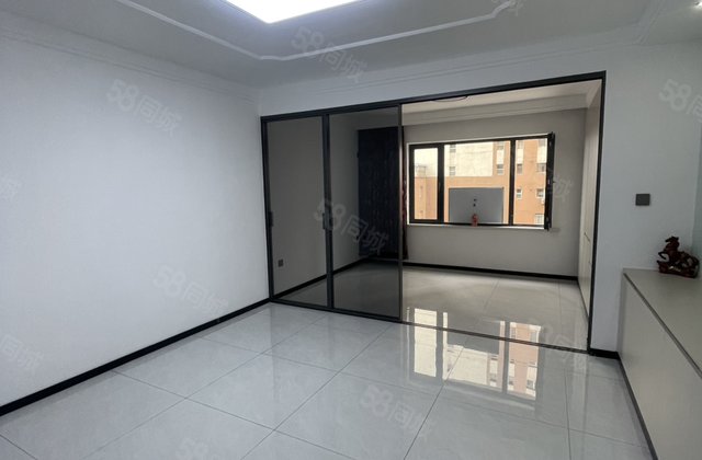 劳动路花园小区1室1厅65㎡15万二手房图片