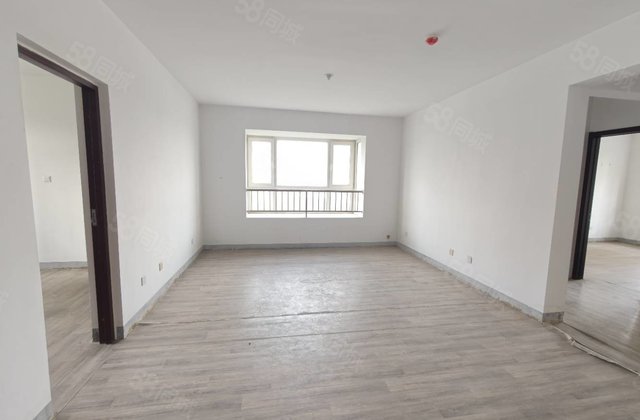 文轩紧邻 裕昌九州国际 可随意装修 赠车位地下室 免大税