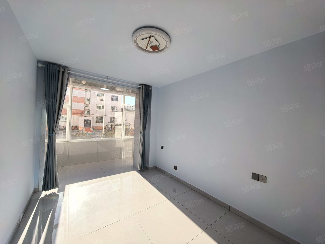 乌煤公司生活小区2室2厅1卫78㎡南北38万