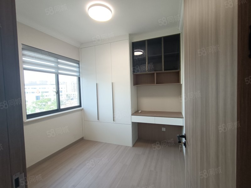 华府天地晶园(二期)3室2厅2卫91㎡南北88万