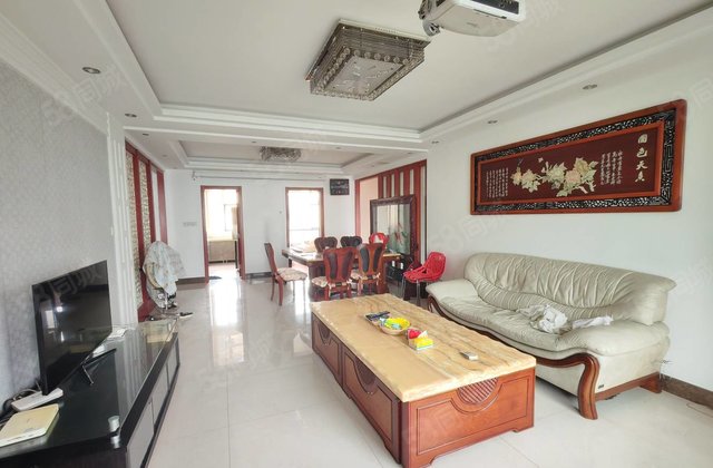 280 紧邻老文轩老一 带66平大车库 储藏室 山水文园