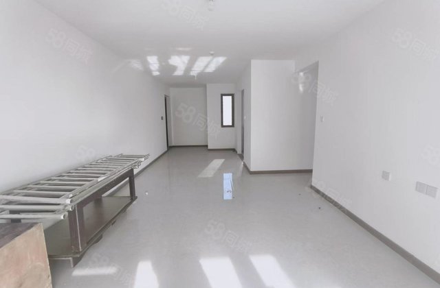 金裕新城急售送车位储小区环境优美