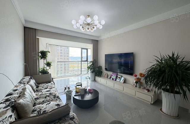 青阳郡二期4室2厅143㎡79.8万二手房图片