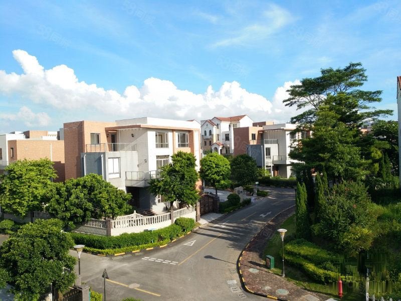 鹤山碧桂园别墅