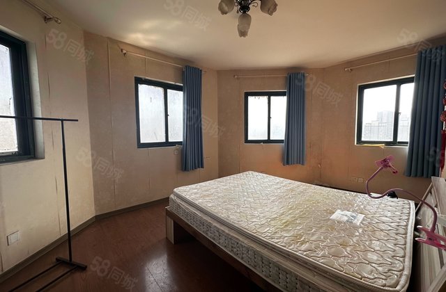 宝龙公寓2室1厅88㎡34万二手房图片