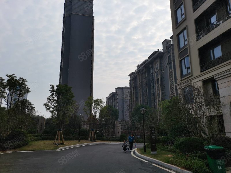 九华新城璟隽 精装三房 急售 随时看房,新城璟隽-湘潭58同城