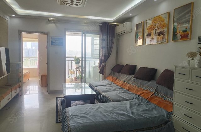 阿尔卡迪亚四期   前排  精装修带储藏室车位  全天采光