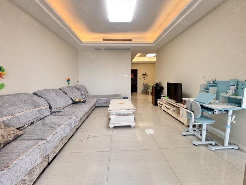 中瑞领航城3室2厅1卫108㎡南北63.8万