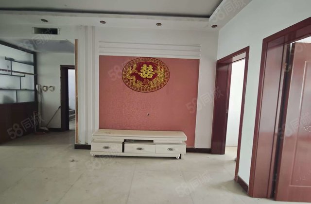 青青小镇3室2厅105㎡17万二手房图片