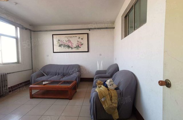 老文轩 二实验  柳园办事处家属院 三室 南北通透停车方便