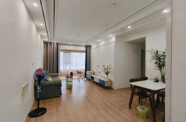 二中 锦绣学府三室 免大税 送车位 好楼层 双阳台 全明户型