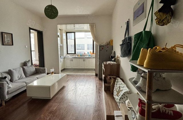 广厦曼哈顿1室1厅41㎡24.3万二手房图片