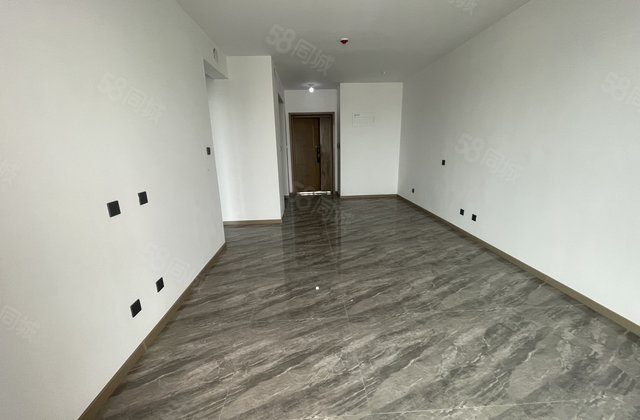 实验旁！赠车储！刚需三室！财信学府印象！