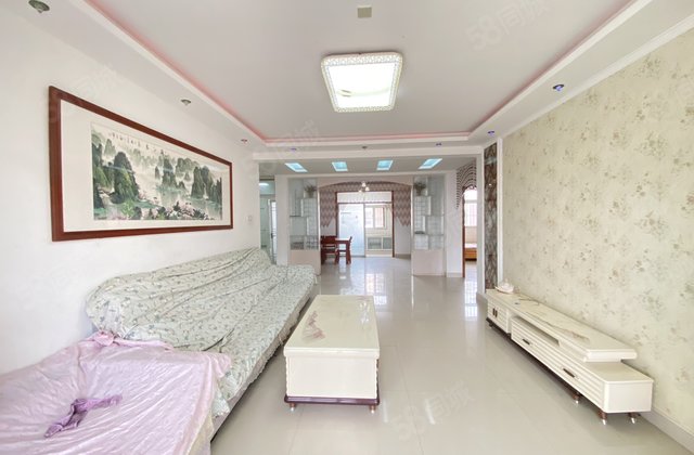 急售！三叶草户型 南北通透 精装两卫 免大税带储藏室 好停车