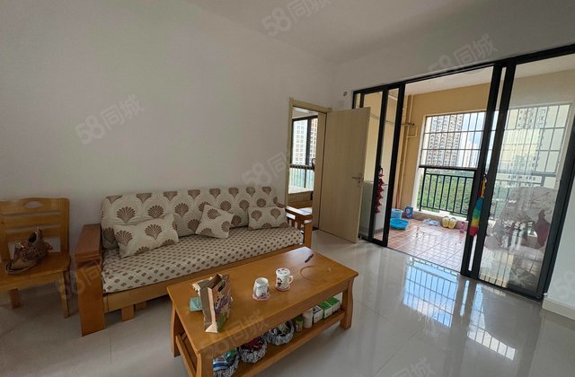 东方海逸半岛2室1厅65㎡59.8万二手房图片