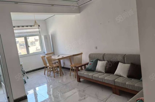 奥森 一实验 土城小区有证免大税 可隔三室 送储藏室随时看房