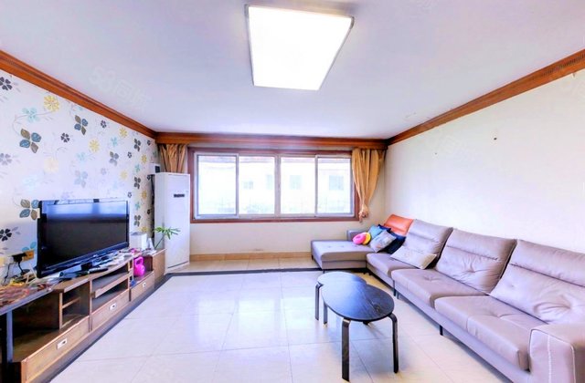 鸿园小区4室2厅155.09㎡124万二手房图片