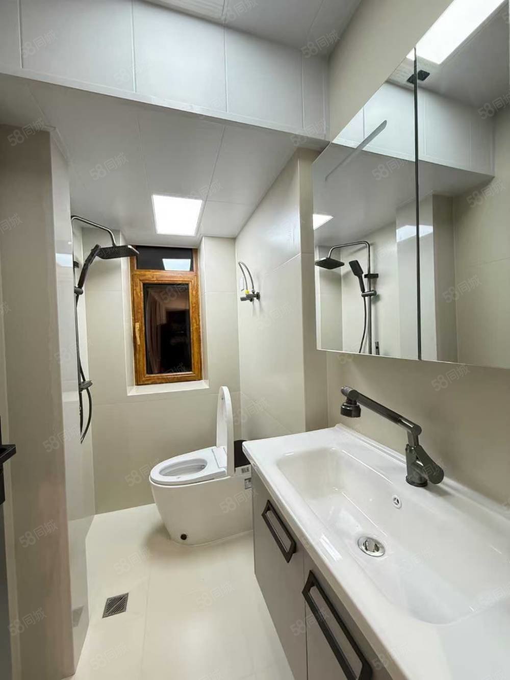 铁路8号楼2室2厅1卫72㎡南北24.8万