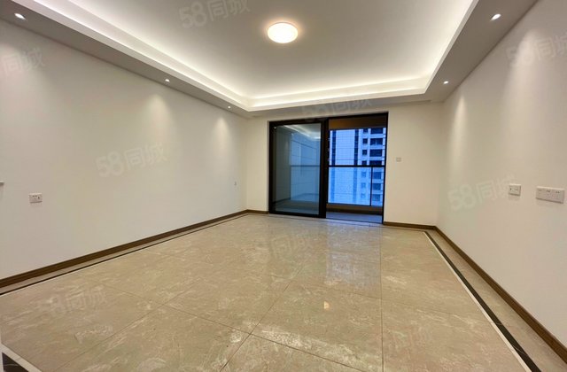 龙湖春江郦城4室2厅152.52㎡230万二手房图片