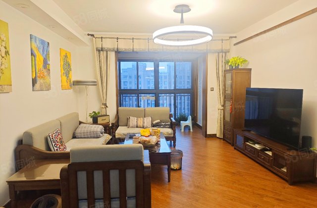 三一街区5室2厅171.38㎡126万二手房图片