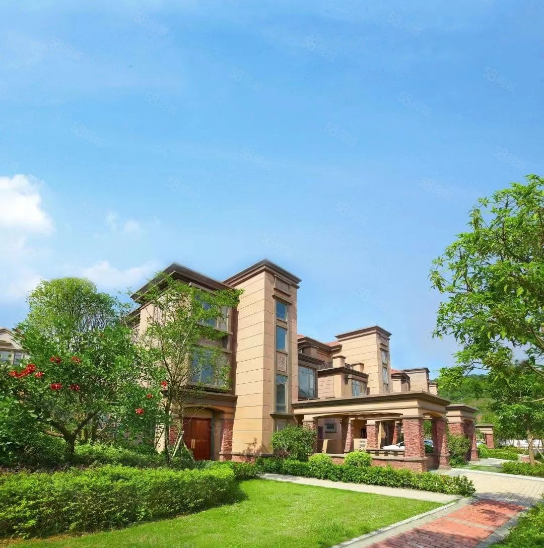 海逸豪庭御峰(别墅)6室2厅6卫321㎡南北1900万