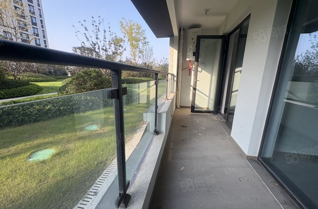 新出急售！  实验！城市芳华 三室两卫带车储 城市玖玺