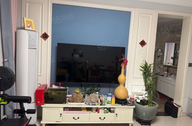 时代中通豪园精装一楼出入方便房东直卖送家具送家具价格可议