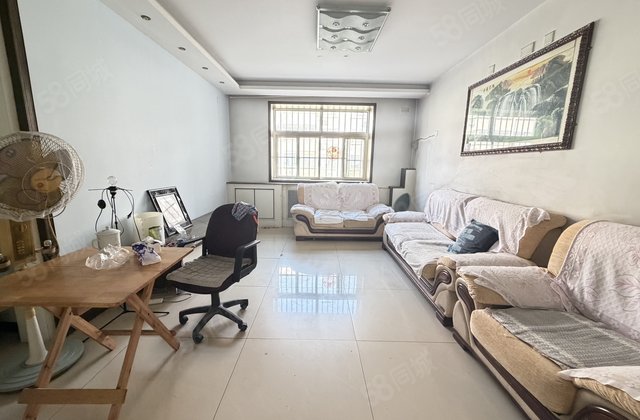 电梯洋房 购物方便 产权清晰 南北通透 中间好楼层