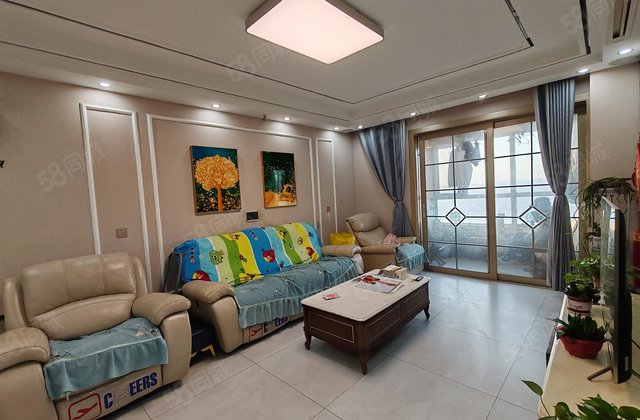 湖边 观澜一品 商品房 精装三室 好楼层 边户