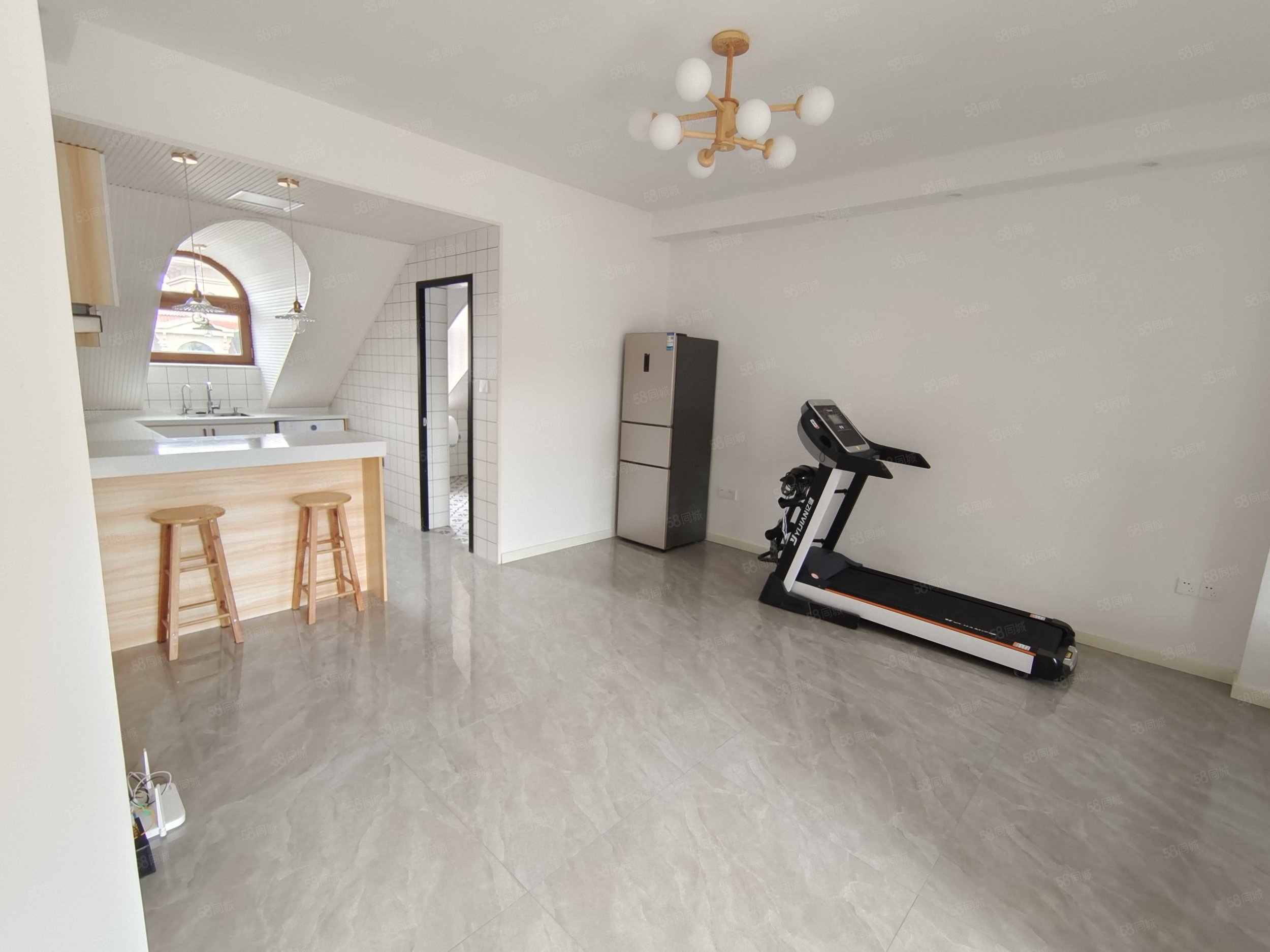 南湖一号(东区)2室1厅1卫60㎡南16.8万