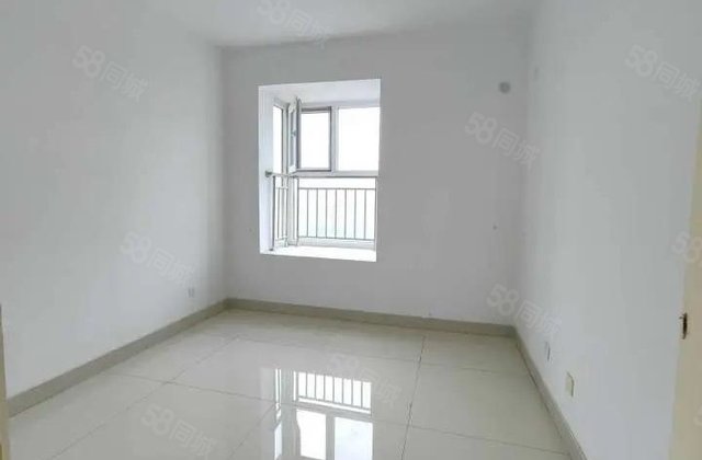 光岳路 财干路上 两室98平 有储