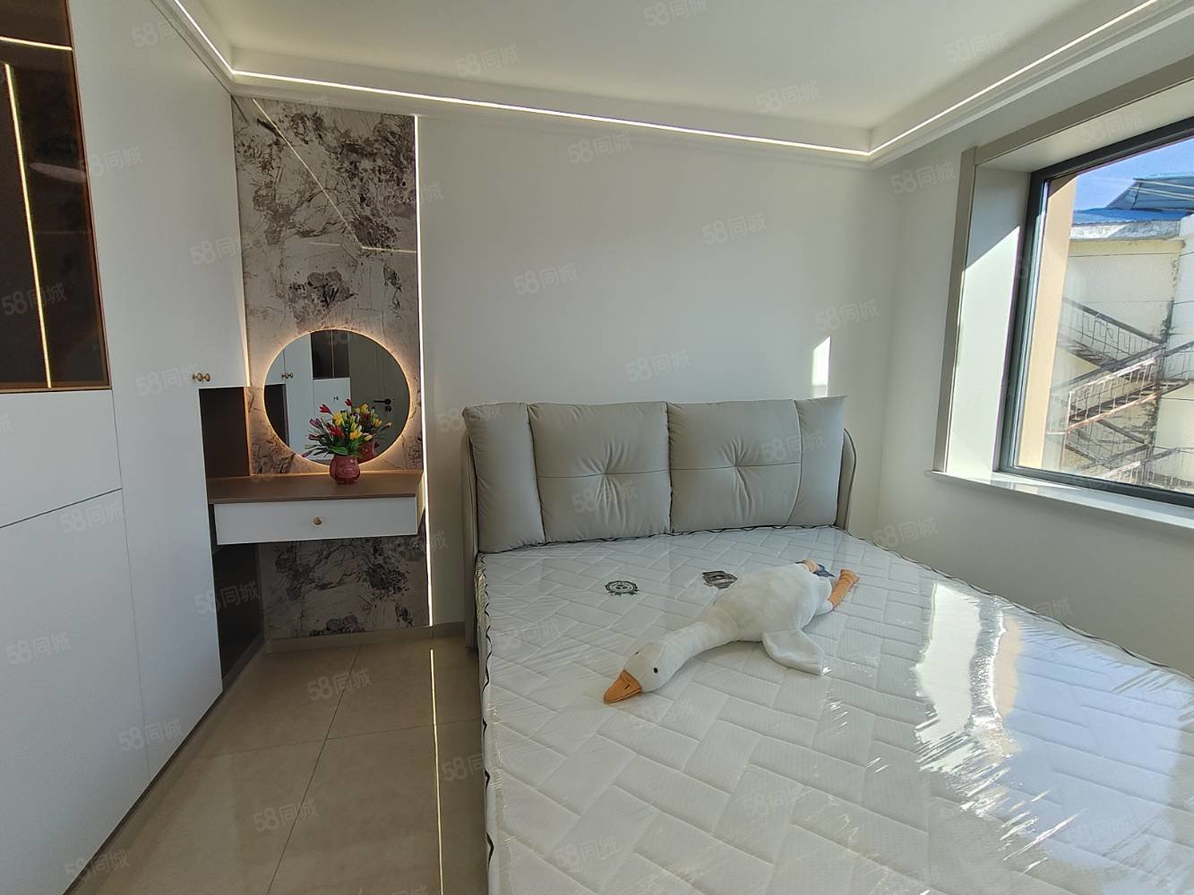 西苑小区(西安)2室1厅2卫60㎡南北15.8万