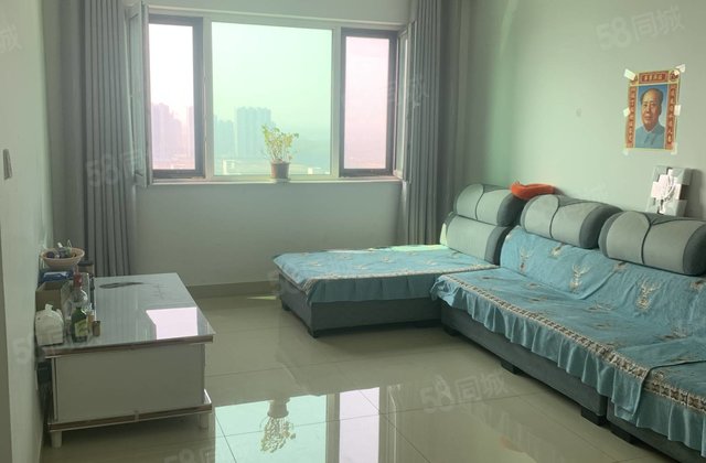 明康文馨园 新一中对面 精装三室带车储可按揭