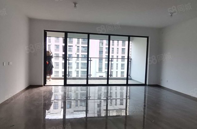 区政府   实验 城市芳华兰园 洋房 好楼层 送车储