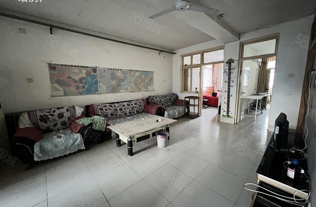 老文轩 可住的     52万东关国际 停车方便 有证有钥匙