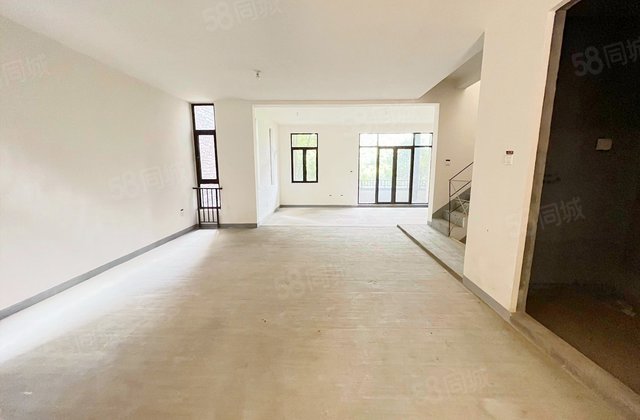 龙湖悠山郡二期3室3厅321.23㎡325万二手房图片