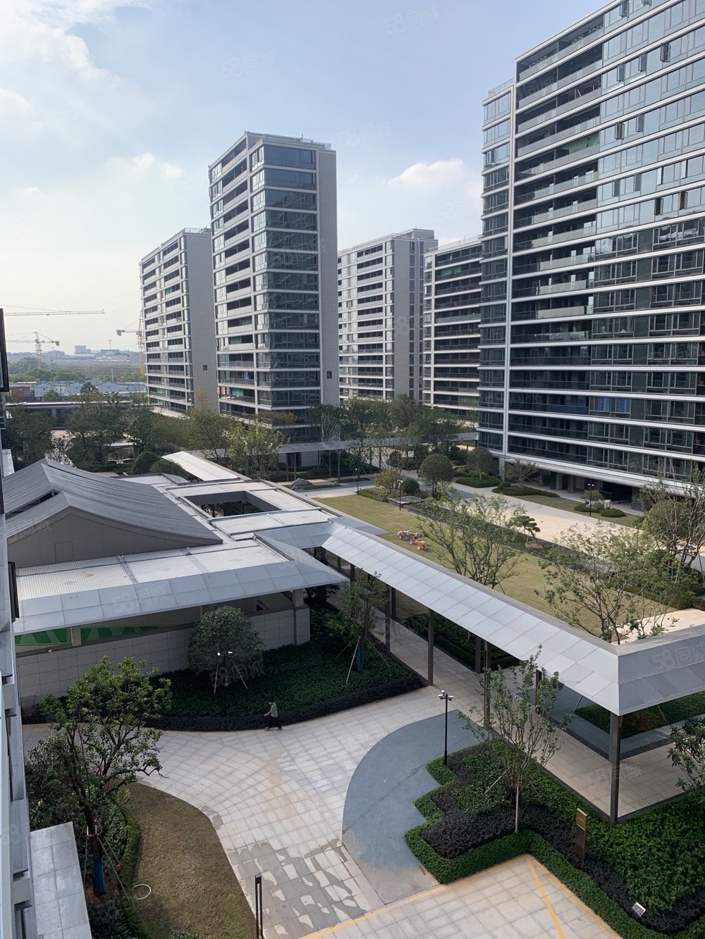 【10图】绣川府148平好楼层588万有车位,不靠国贸