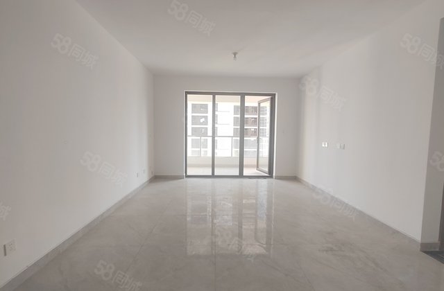 万达 江山印 西区 新房未住 电梯好楼层 带车位